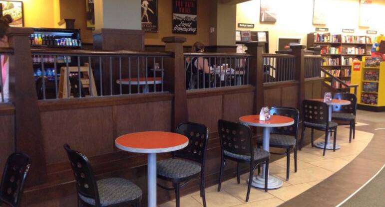 Barnes Noble Cafe Oak Brook Chicago Barnes Noble Cafe Oak Brook Chicago